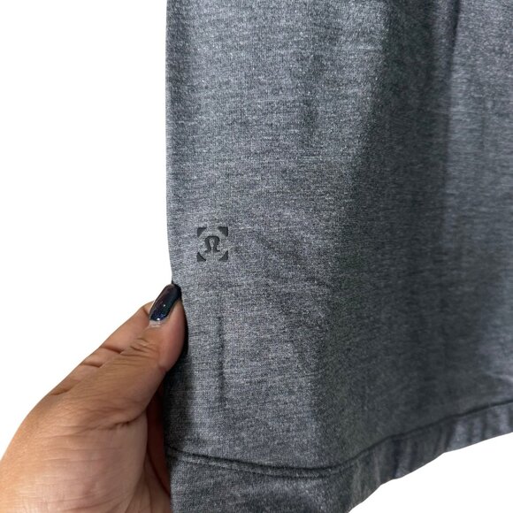 Lululemon Heather Gray Short Sleeve Polo Shirt Mens Size Small - Picture 2 of 4